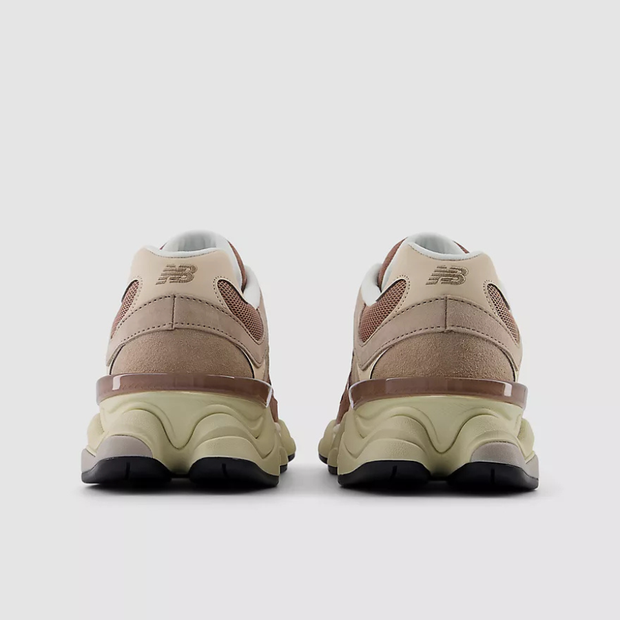 9060 Sparrow Flat Taupe "U9060EEH"