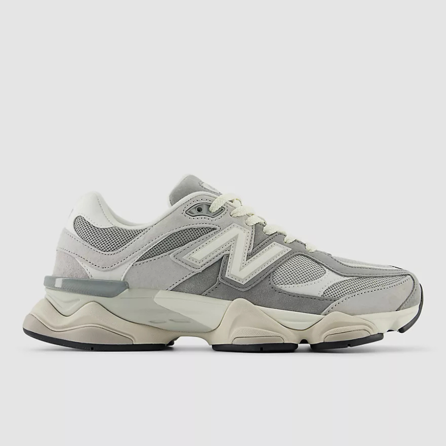 9060 Slate Grey Raincloud "U9060EEE"