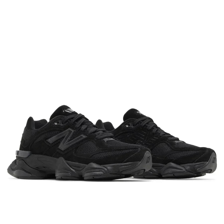 9060 Triple Black "U9060BPM"