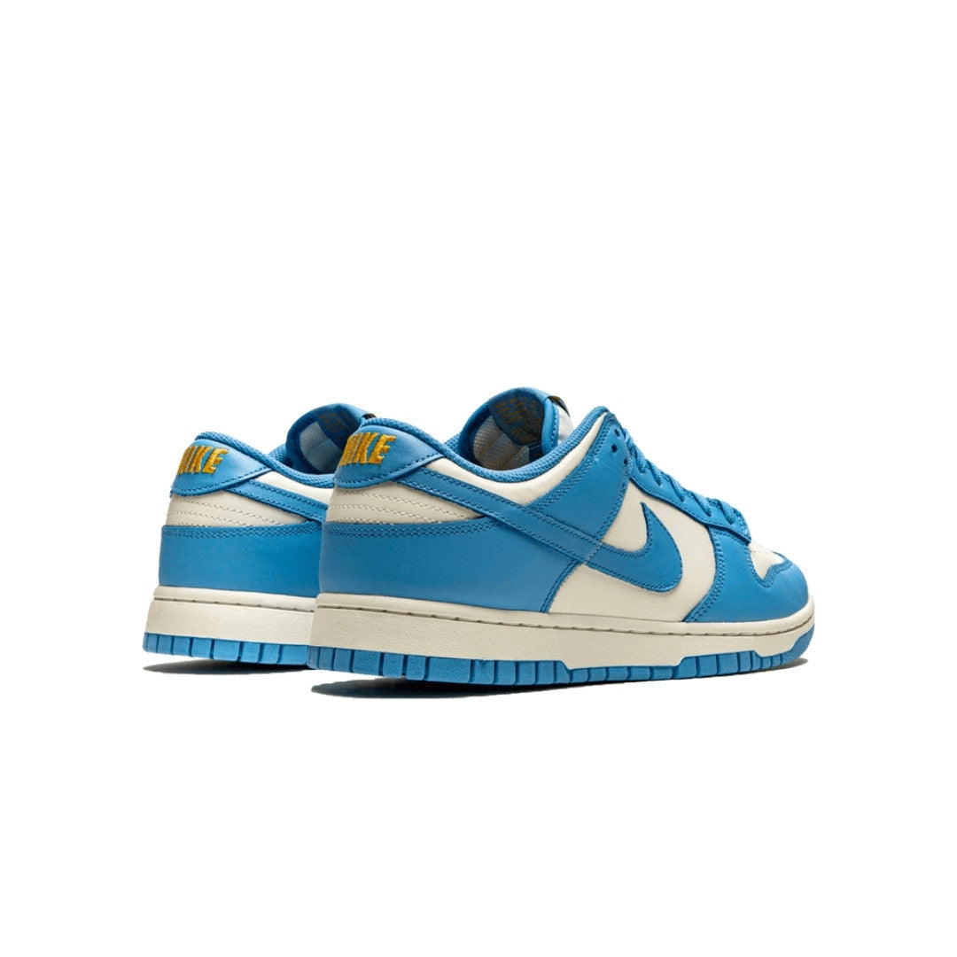 Dunk Low Coast